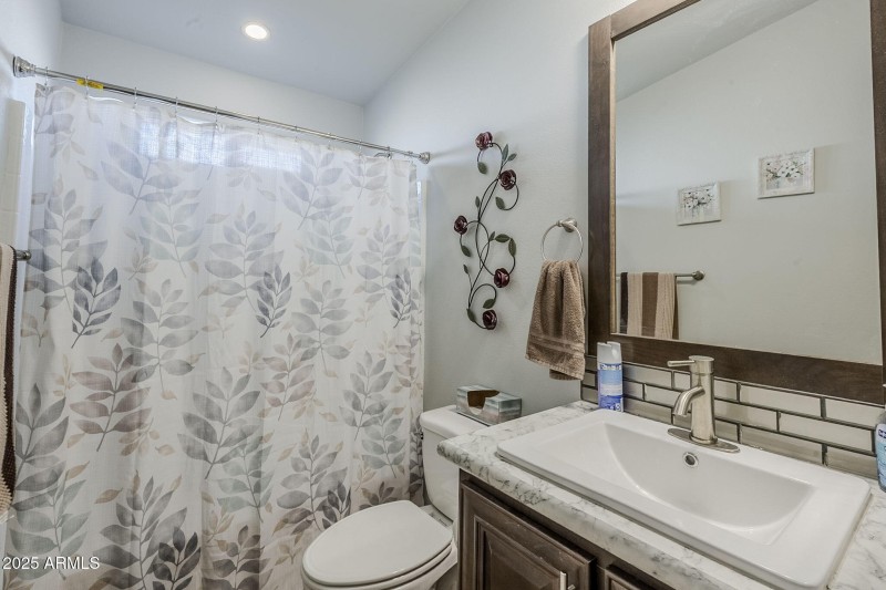 32-web-or-mls-University-32