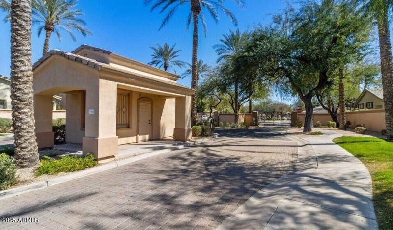 Screenshot 2025-09-25 070955