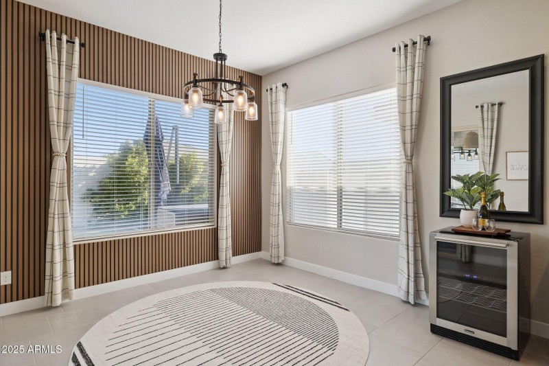 15-web-or-mls-12047-e-sereno-rd