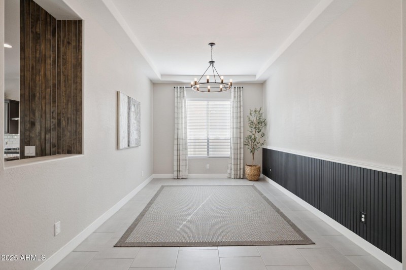 17-web-or-mls-12047-e-sereno-rd