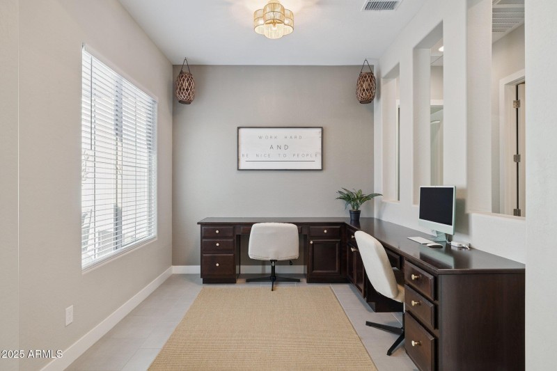 19-web-or-mls-12047-e-sereno-rd