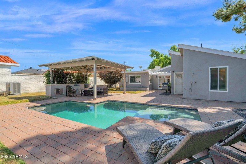 48-web-or-mls-P1304219