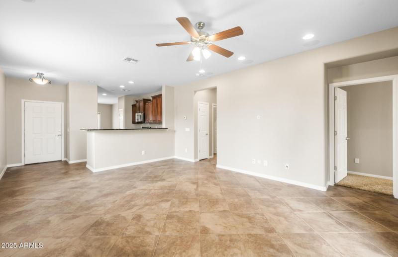 Gatherng Room/Kitchen