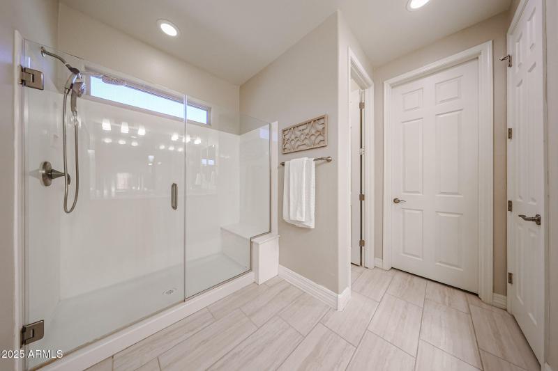 Oversized Walk-in Shower