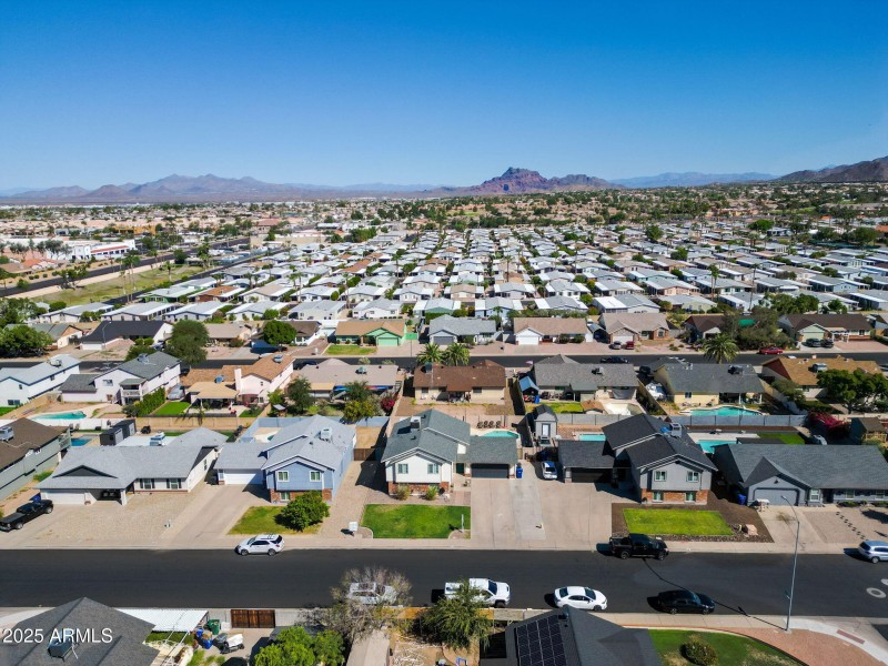 31-web-or-mls-6064 E Ingram St-31