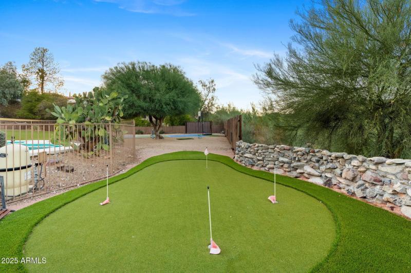 16-web-or-mls-15660-e-tepee-dr