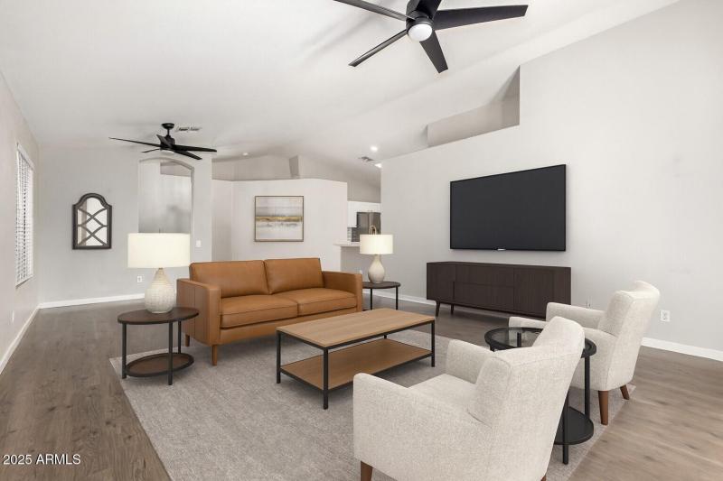 Great Room Pic w Virtual Staging