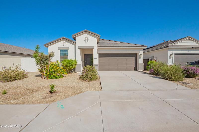 Front Exterior - Desert Landscape