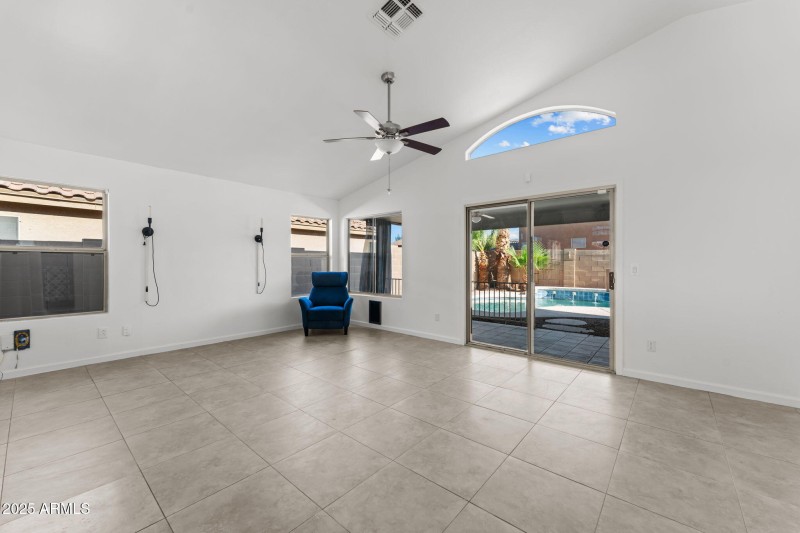 4-web-or-mls-DSC03782