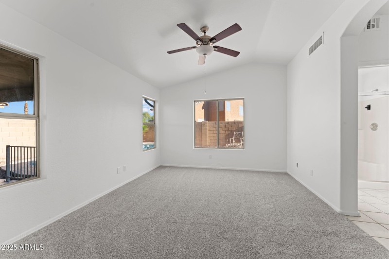 10-web-or-mls-DSC03822