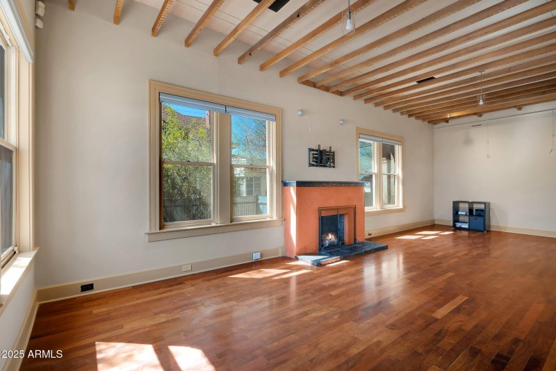 15-web-or-mls-DSC04473