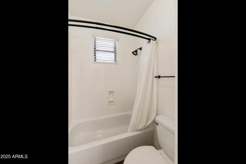 1419 W-030-023-DLB 5934-MLS_Size