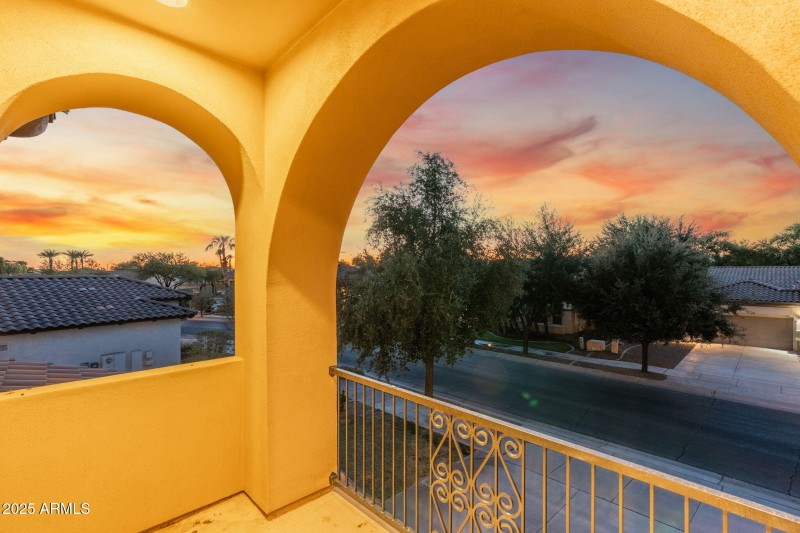 107-web-or-mls-DSC01676-HDR-Edit (2)