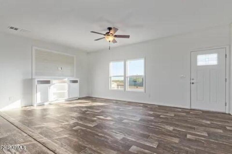 D8F6E581-4FDD-4342-AE07-A4C975432693