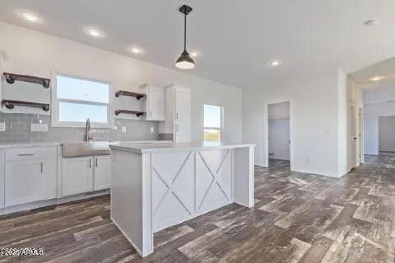 45A98054-26AE-4A56-A5F6-478973A6903A