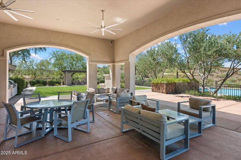 Cimarron comm center patio