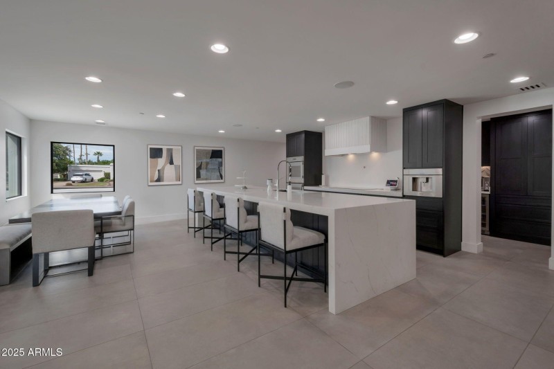 9027N82ndSt_WS_kitchen (21)