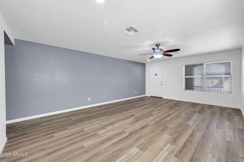 mls_1125 E Milada Dr-8