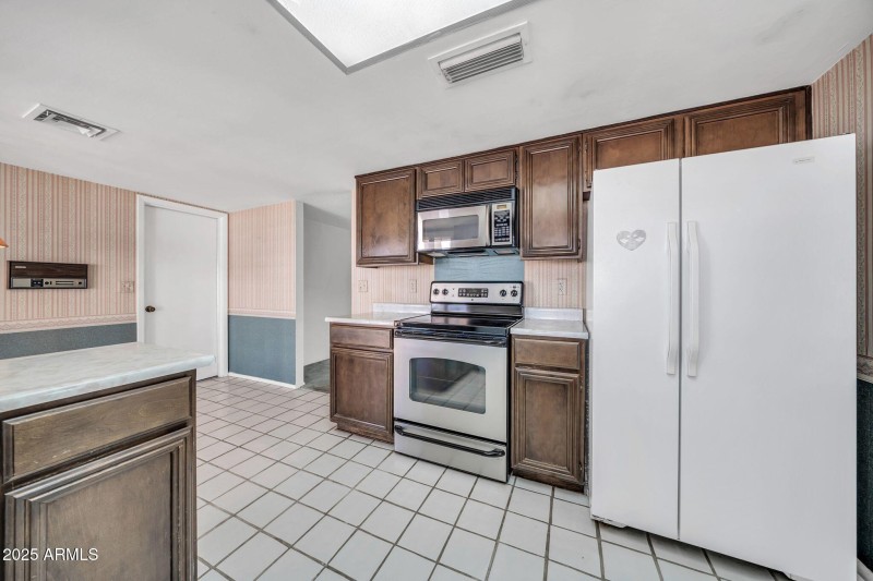 14024 N Burning Tree Pl W-13