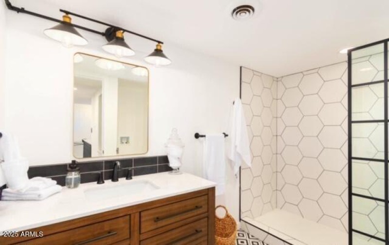 Oversized Vanity & Walk In Shower