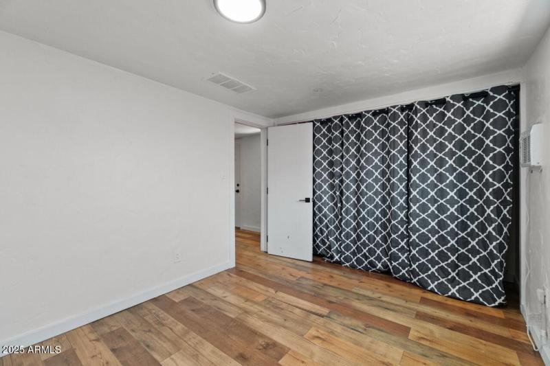 10) 63382-68d44cda9a9b2