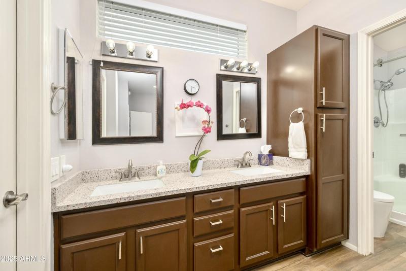 Polished Ensuite Bathroom