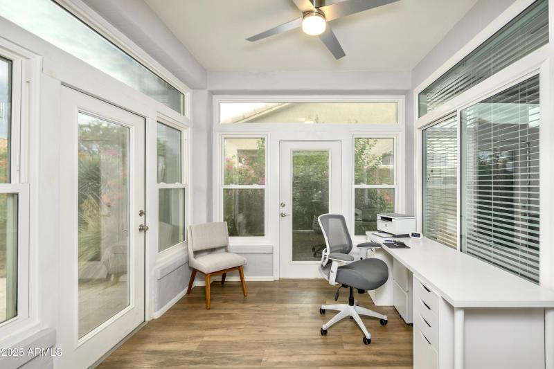 Bright and Versatile Sunroom