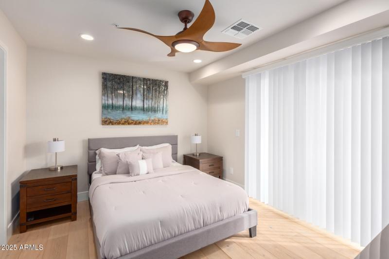 H 006 - 22 - Osborn - Guest Bedroom Down