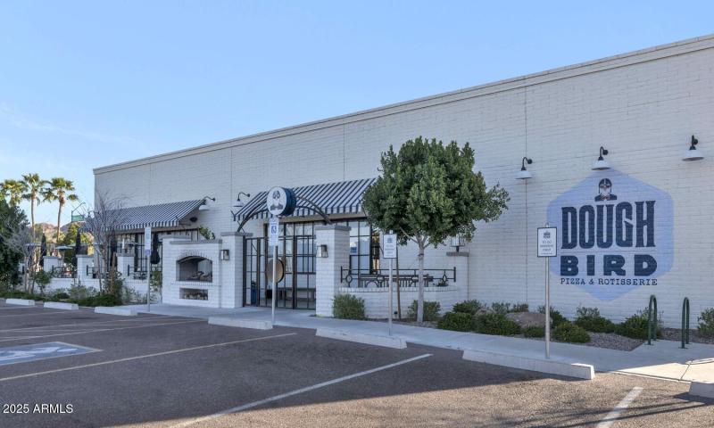 4821 E Sheridan St-large-061-061-TOD7906