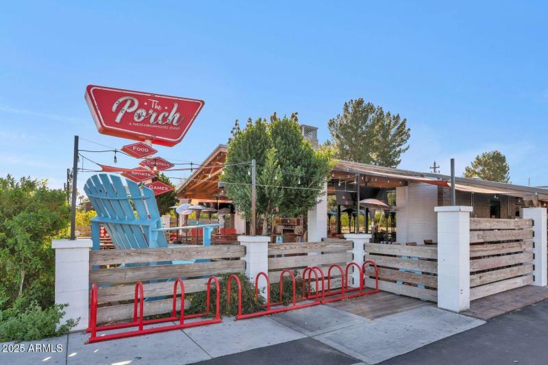 4821 E Sheridan St-large-062-062-TOD7907