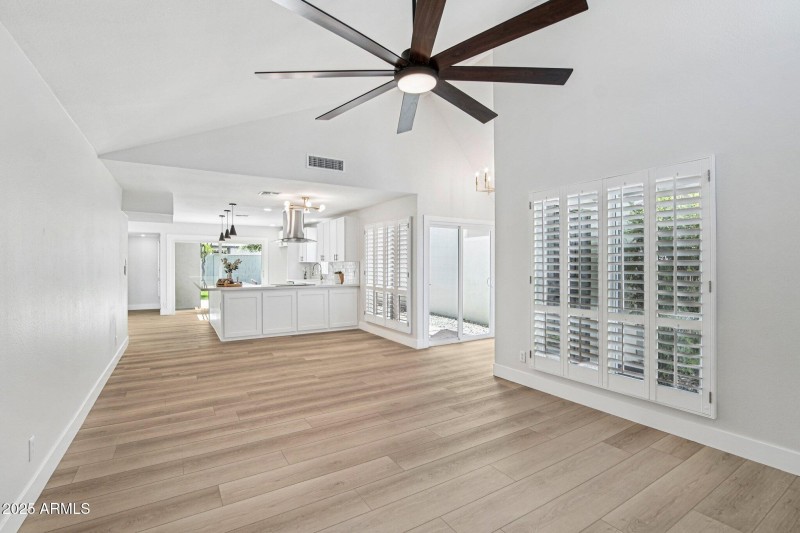 7-web-or-mls-N Majorca Way-1006-007