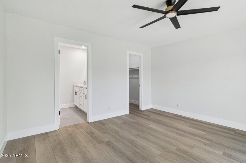 15-web-or-mls-N Majorca Way-1006-015