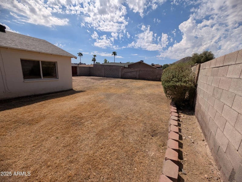 PXL_20250925_195649896