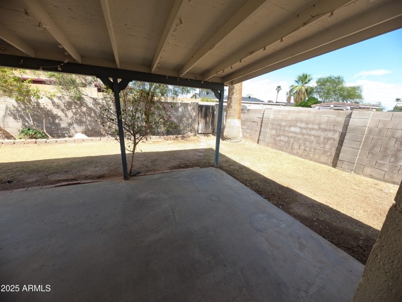 PXL_20250925_195625750