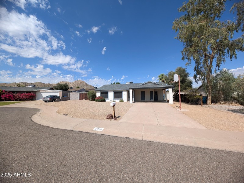 PXL_20250925_195306938