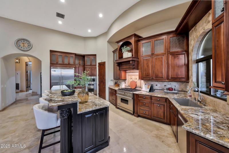 Spacious Gourmet Kitchen