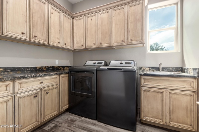 36 - Lone Mountain 17024