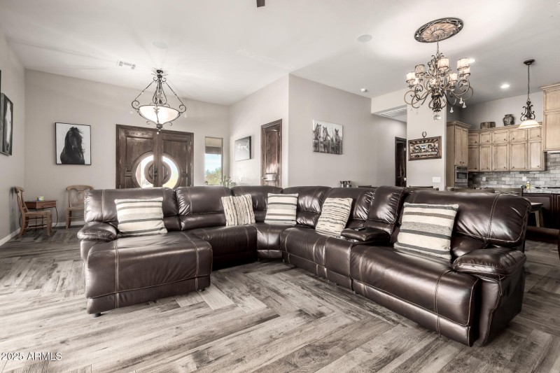 08 - Lone Mountain 17024