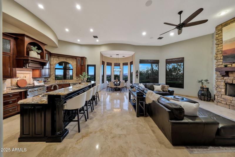 Kitchen, Breakfast Area, Family Room