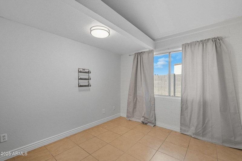 24-web-or-mls-Mercer-24