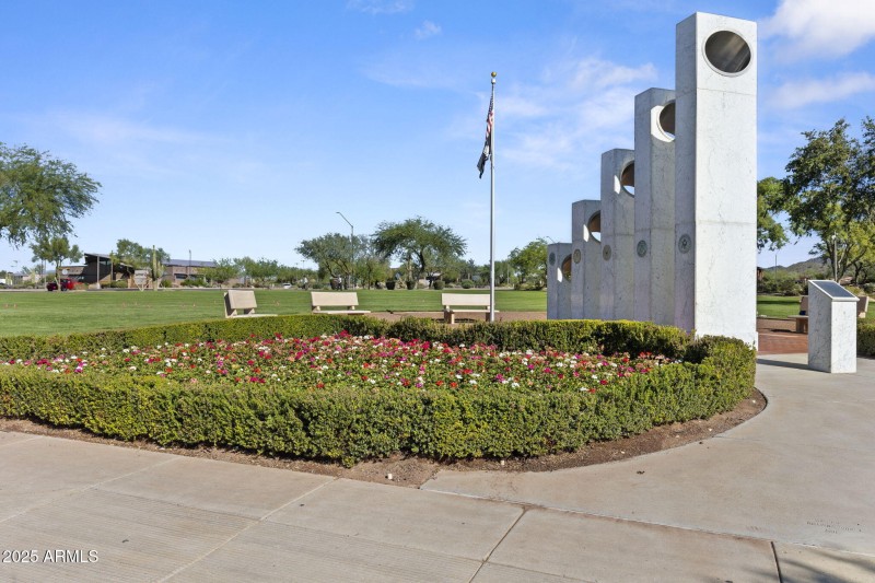 93-web-or-mls-43213-n-vista-hills-dr