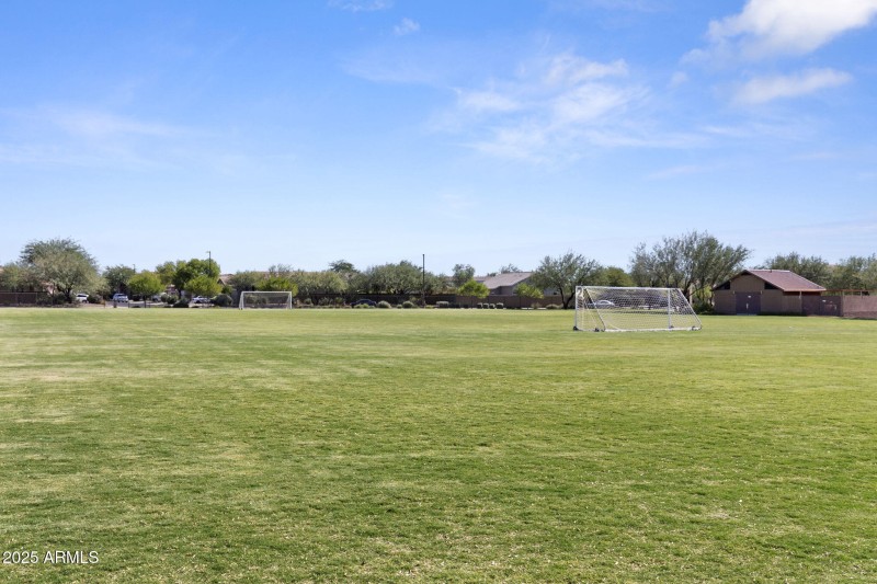 72-web-or-mls-43213-n-vista-hills-dr