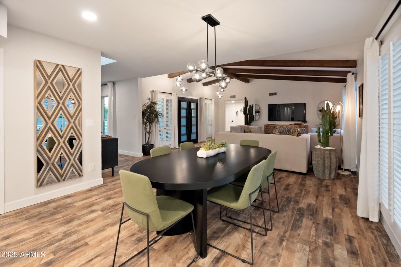 6504 W Corrine Dr (twilight)-13