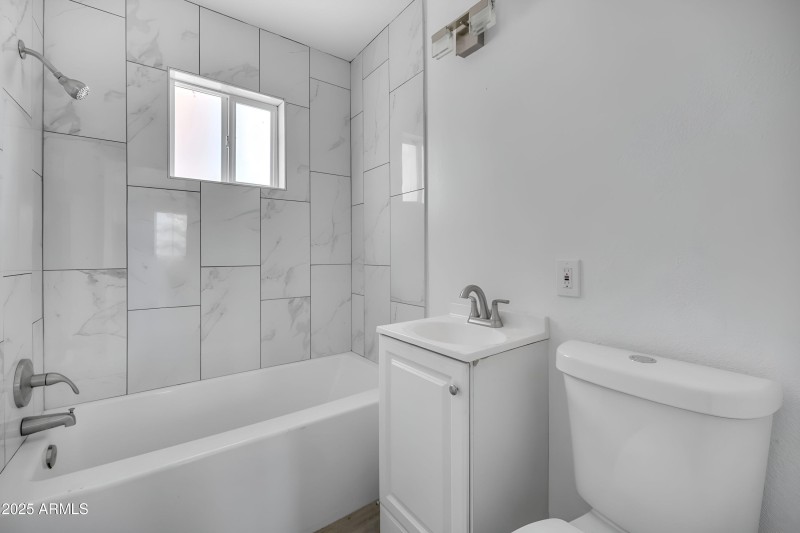 13-web-or-mls-QPT Photo - MAP_7276