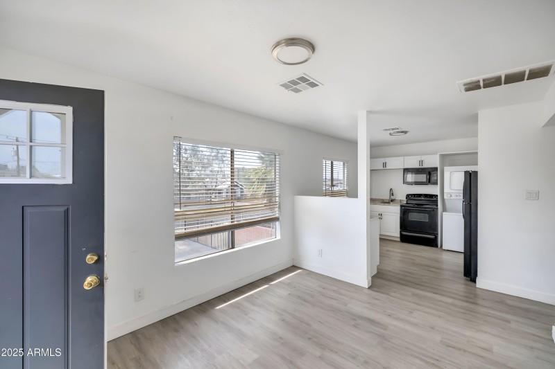 18-web-or-mls-QPT Photo - MAP_7301