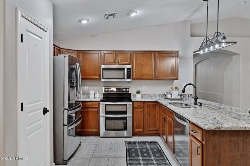 4374 S Mariposa Dr-16