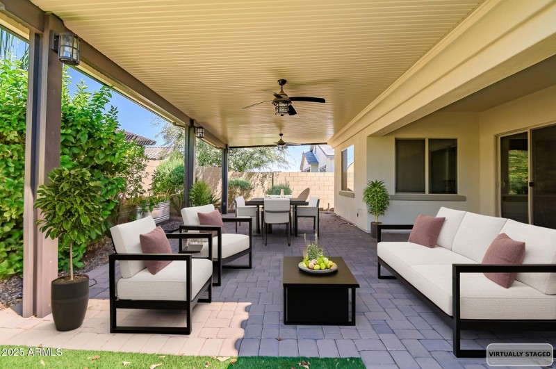 OUTDOOR LIVING SPACE