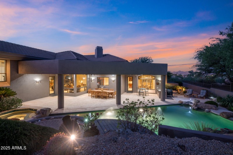 BACKYARD, POOL, AND MTN VIEWS (SUNSET)