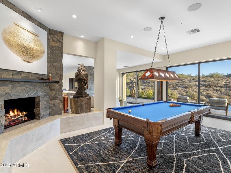 048_Living Room Game Room