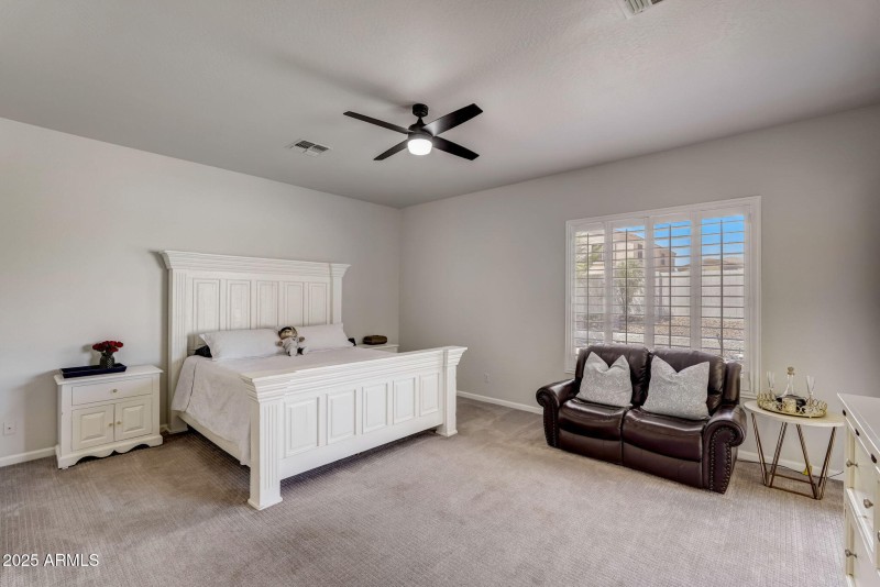 28-web-or-mls-W Durango St-026